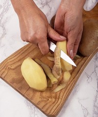 Preparazione-tagliere-patate-.jpg