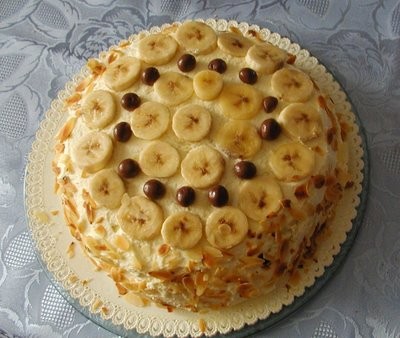 torta con crema e banane.jpg